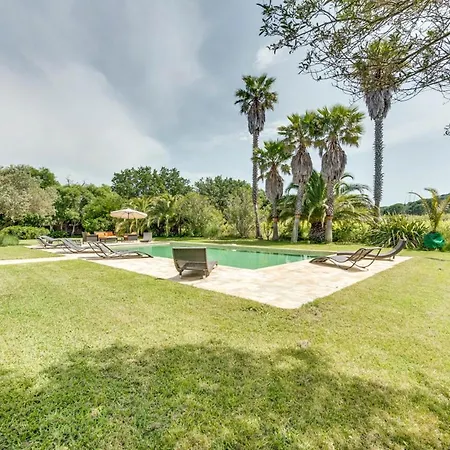 Villa Sleeps 14 Pool Air Con Wifi Ramatuelle