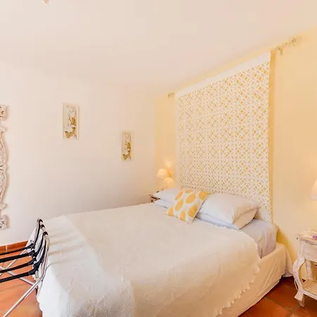 Sleeps 14 Pool Air Con Wifi *